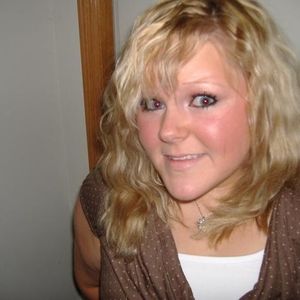 Profile Picture of Melissa Davison (@babyblues18) on Myspace