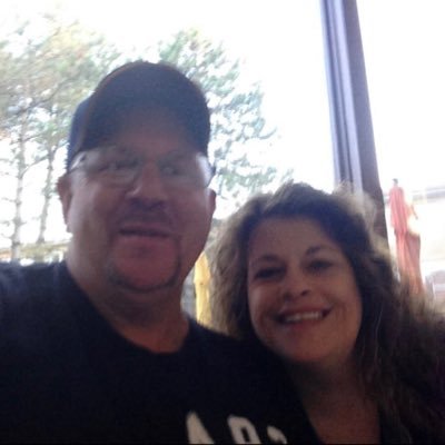 Profile Picture of JoAnne Combs (@JoAnneC61770382) on Twitter