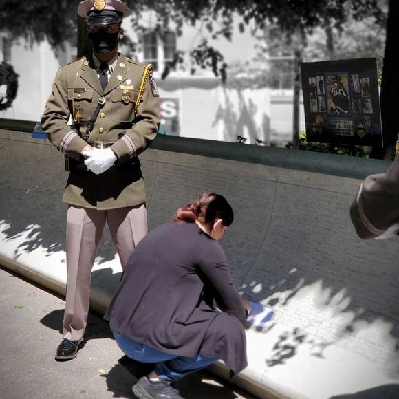 Profile Picture of Jeana Olinger (@jeanaolinger37) on Poshmark