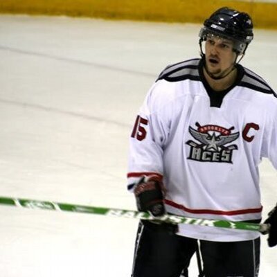 Profile Picture of Chad Wilcox (@chadwilhockey) on Twitter