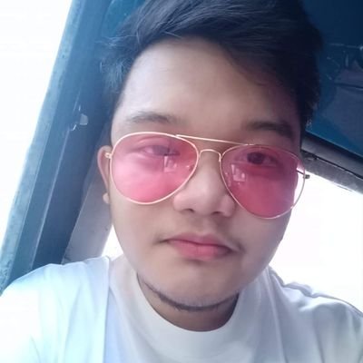Profile Picture of Mark Kian Troy (@LeeMinTroy) on Twitter