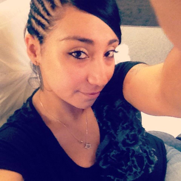 Eliana Cossio - Poshmark Profile Picture of Eliana Cossio (@eliboo) on Poshmark