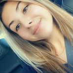 Mindy Roux - Facebook Profile Picture of Mindy Roux (@Mindy-Roux) on Facebook