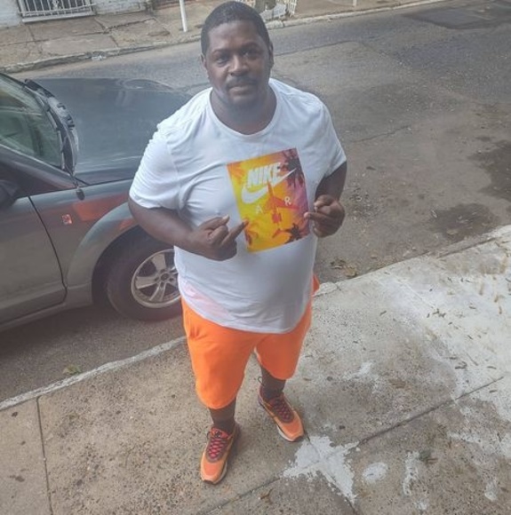 Profile Picture of Abdul Scott (@abdulscott) on Poshmark