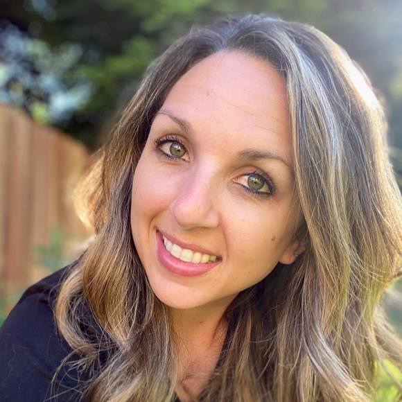 Profile Picture of Kaitlin Jurasek (@jurasek2006) on Poshmark