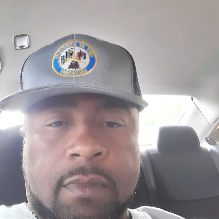 Profile Picture of Leonard Vicks (@leonardvicks) on Tiktok