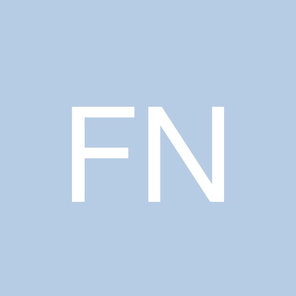 Profile Picture of Farzan Nikbakht (@farzannikbakht) on Poshmark