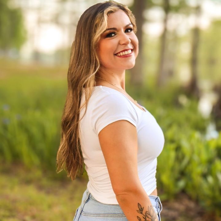 Profile Picture of ℳ𝒾𝒸𝒽𝒶ℯ𝓁𝒶. (@mickishea24) on Tiktok