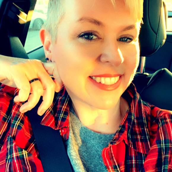 Profile Picture of Paige Parr (@paige_parr) on Poshmark