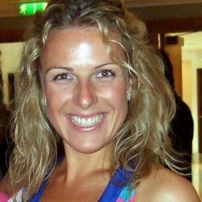 Profile Picture of Julie Mead (@julesmead) on Twitter