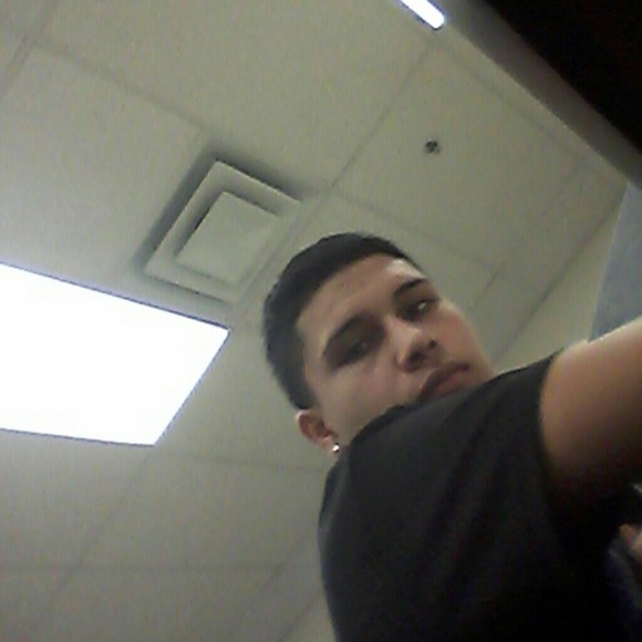 Profile Picture of Isaias Placito (@isaiasadi) on Poshmark