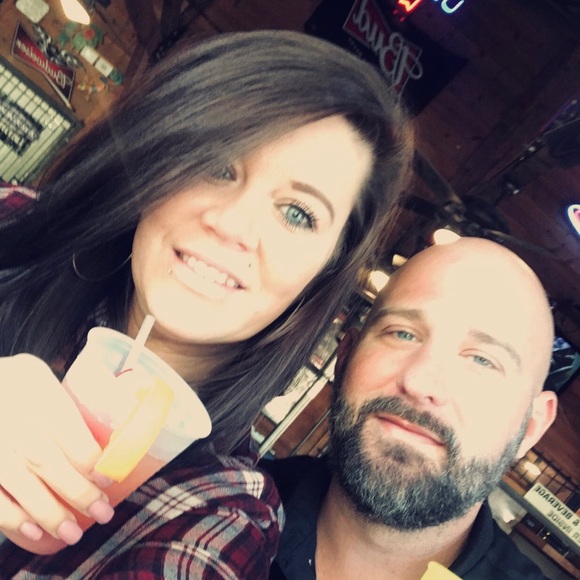 Profile Picture of Jonna Mossman (@jonnamossman) on Poshmark