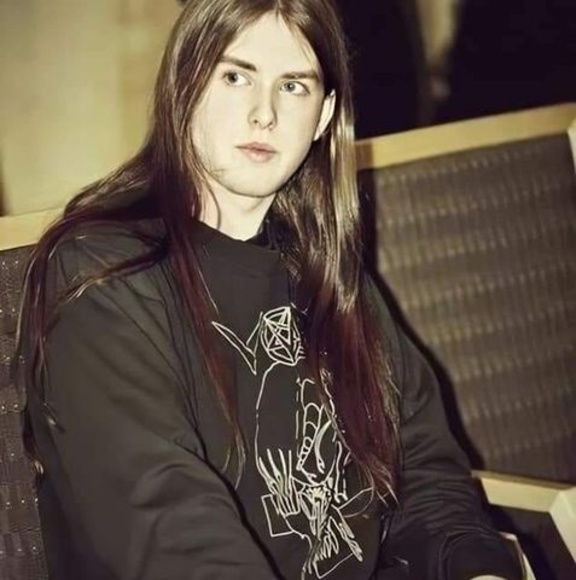 Profile Picture of Eddy Ramirez (@eddy59157) on Poshmark