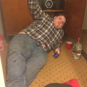 Profile Picture of Nick Graber (@KrispythePyro) on Twitter