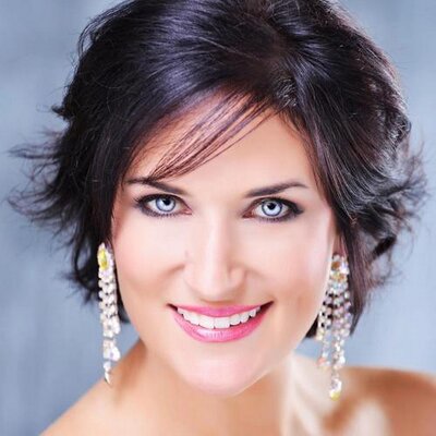 Profile Picture of Deanna Silva (@MrsFLAmerica13) on Twitter