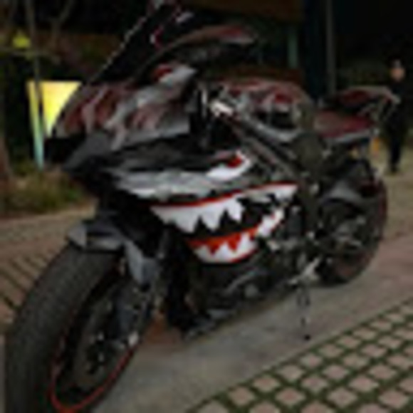 Profile Picture of Jacob Hagy (@jacobhagy769) on Poshmark