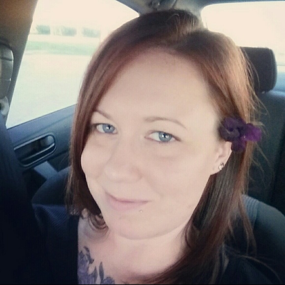 Profile Picture of Casey Mcnay (@cnmcnay) on Poshmark