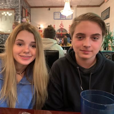 Profile Picture of April Thompson (@PV6Science) on Twitter