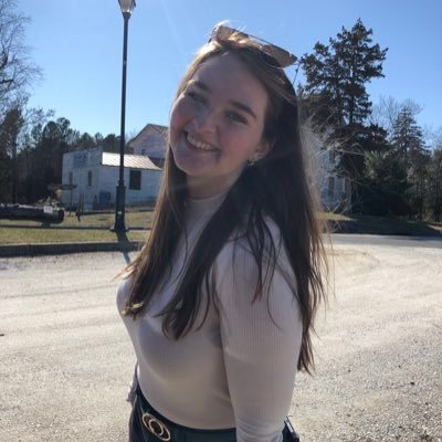 Profile Picture of Amanda Lonergan (@amanda_lonergan) on Twitter