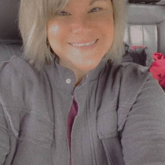 Profile Picture of Tasha Paul (@thepauls) on Poshmark