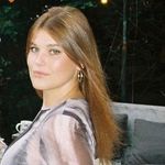 Iris Amber Stenger 🌻 - Instagram Profile Picture of Iris Amber Stenger 🌻 (@irisamberstenger) on Instagram