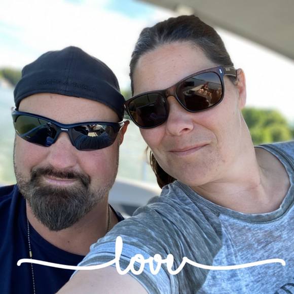 Laurie Goodheart - Poshmark Profile Picture of Laurie Goodheart (@daisy_alena) on Poshmark