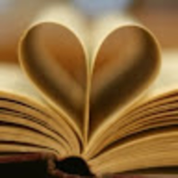 Profile Picture of Isabella Snider (@bell_bob_02) on Poshmark