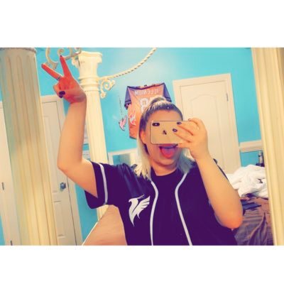 Profile Picture of Jeff’s 8th Lion🦁 (@_koko_17) on Twitter