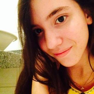 Profile Picture of Bianca Meneses (@biamenesess) on Twitter