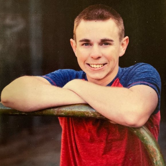 Profile Picture of Collin Kenitzer (@cjkenitzer) on Poshmark