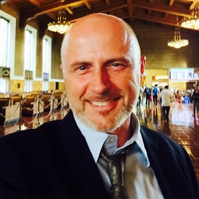 Profile Picture of Stanley Wade Warehime (@StanManBlues) on Twitter