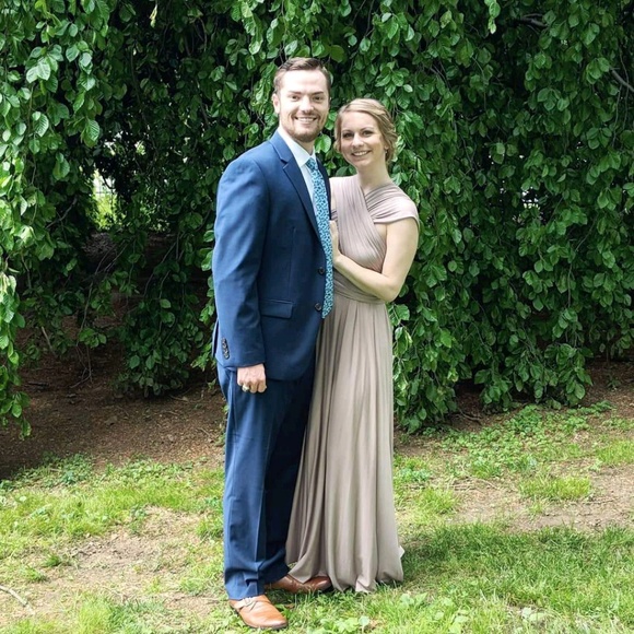 Profile Picture of Breanna Hettenbach (@bhettenbach4) on Poshmark