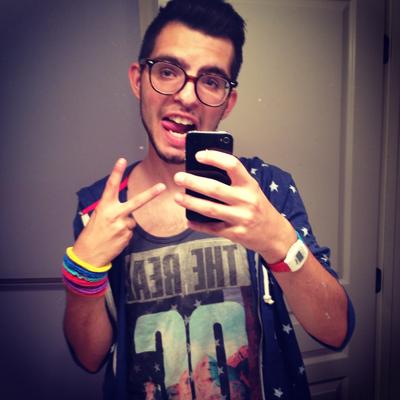 Profile Picture of Joel Norris (@joelloves2laugh) on Twitter
