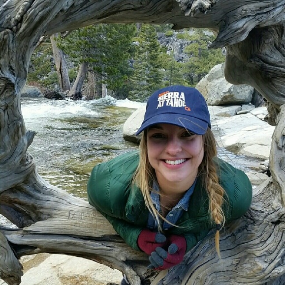 Rachel Ertassi - Poshmark Profile Picture of Rachel Ertassi (@rachelertassi) on Poshmark