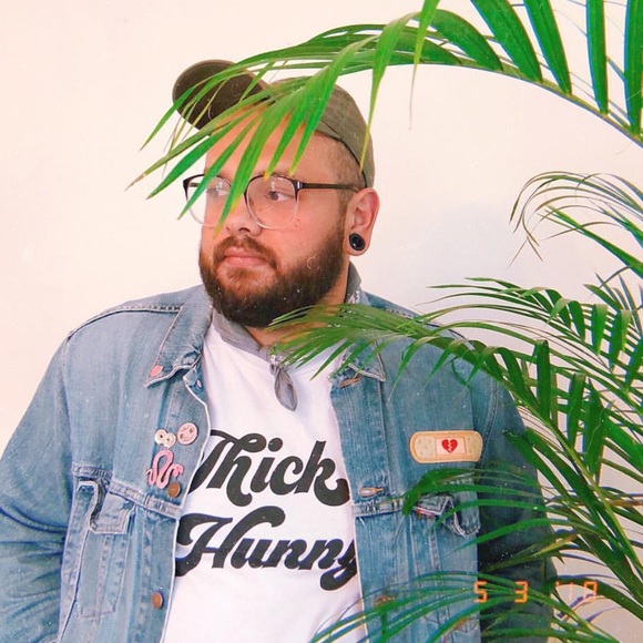 Profile Picture of Danny Brito (@burritodanny) on Poshmark