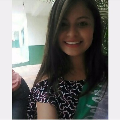 Profile Picture of Jessenia Guzman (@JesseniaGuzman9) on Twitter