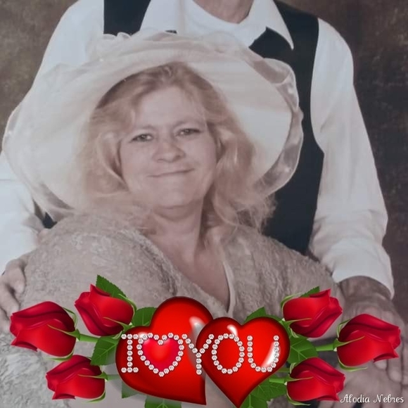 Profile Picture of Violet Jenkins (@violetjenkin432) on Poshmark