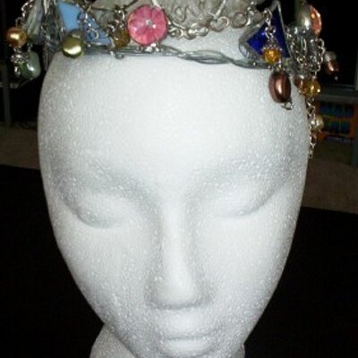 Profile Picture of Sherry Tolar (@BroknGlassTiara) on Twitter
