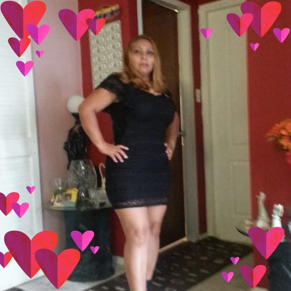 Profile Picture of Yeni Rodriguez (@yenirodrigue646) on Poshmark