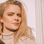 Profile Picture of Laurel Knight (@Laurel-Knight) on Facebook