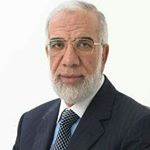 Profile Picture of د.عمر عبد الكافي (@omar_abedlkafe) on Instagram