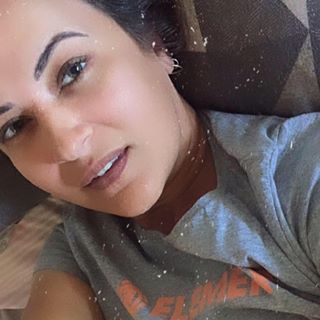 Profile Picture of Paula Barcella (@paula.barcella) on Facebook