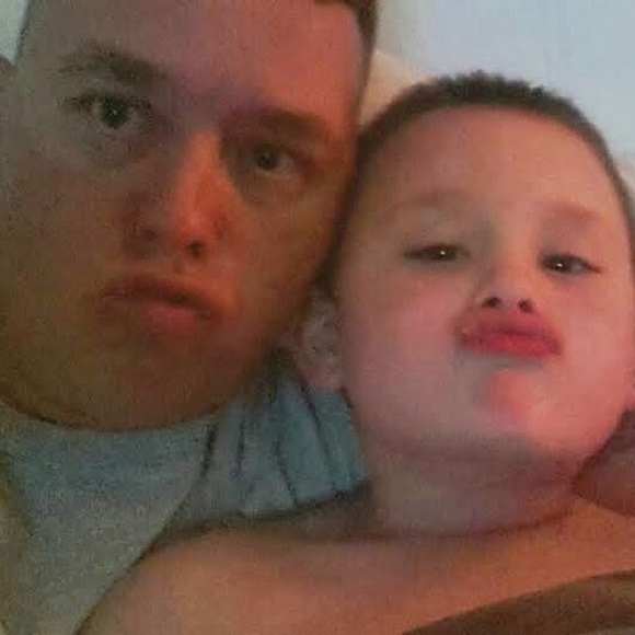 Allan Days - Poshmark Profile Picture of Allan Days (@allandays1977) on Poshmark