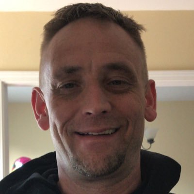 Profile Picture of Robert Wilks (@RobertW64013516) on Twitter