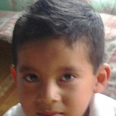 Profile Picture of Silvestre Flores (@silver_chones) on Twitter