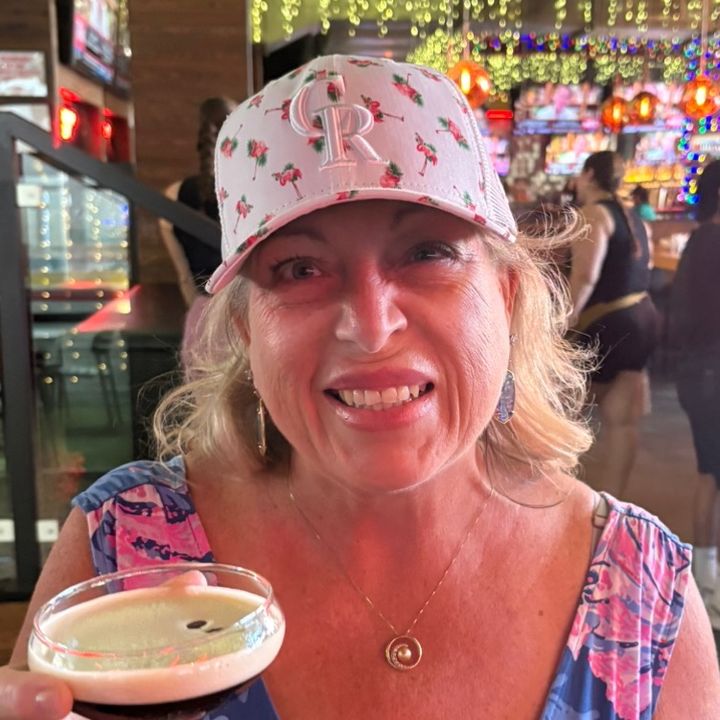 Laurie Cooper Desroc - Tiktok Profile Picture of Laurie Cooper Desroc (@lauriecooperdesro) on Tiktok