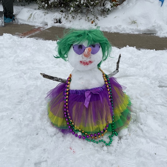 Profile Picture of Susan Faurie (@sfaurie) on Poshmark