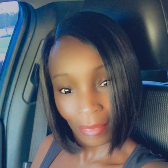 Profile Picture of Arica Brown (@asbrown38) on Poshmark