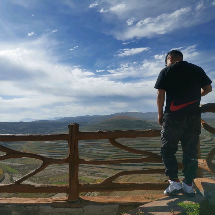 Profile Picture of Terry Bee (@terry_bee2022) on Tiktok