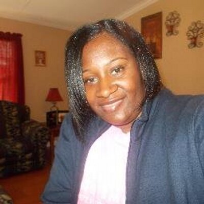 Profile Picture of Natasha Fields (@natmorfie) on Twitter